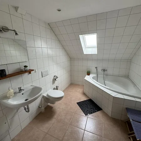 Emilia Apartament *